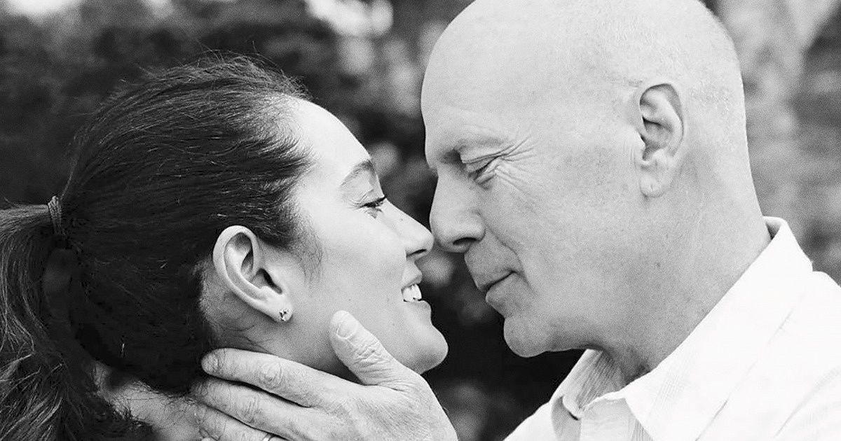 Povestea lui Bruce Willis care a așteptat 57 de ani pentru cea mai mare iubire a vieții sale